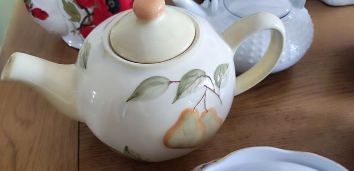 Teapot