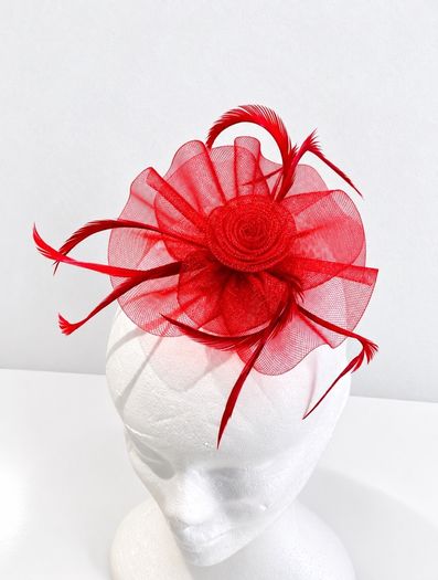 Pre Owned Elegant Red Feather & Mesh Fascinator Clip / Brooch