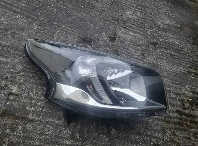 Renault Opel Vauxhall Trafic Vivaro B Front Right Headlight RHD