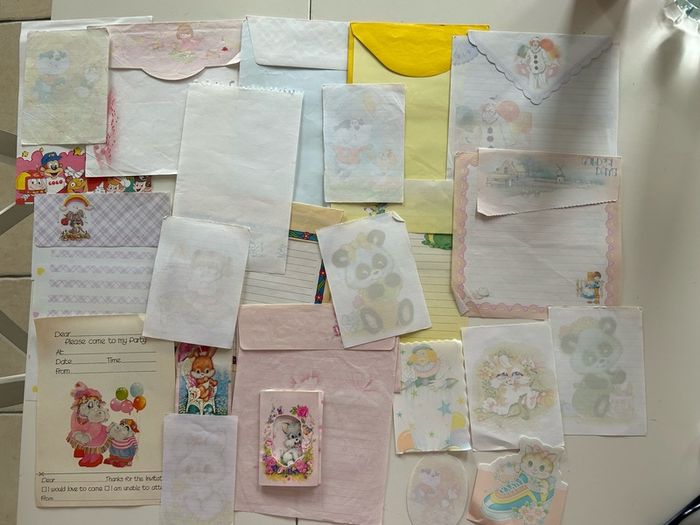 Vintage 1980,s Fancy paper Bundle