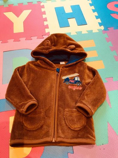 4 Hoody jumpers, size 74-80