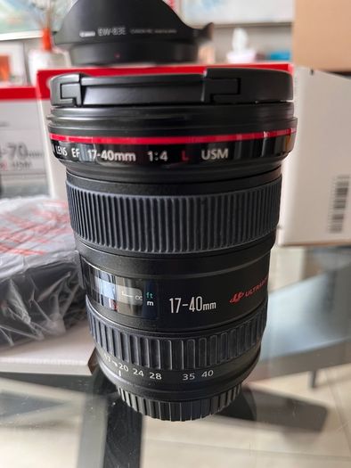 Canon EF17-40 F4 USM Mint Condition