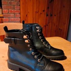 Ladies Accessorize London, black boots. New never worn.
