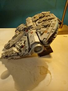 Lego - Millennium Falcon