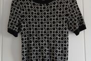 GUESS jumper