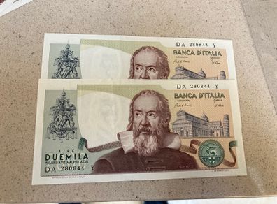 Italy 2000 Lire Galileo consecutive numbers uncirculated