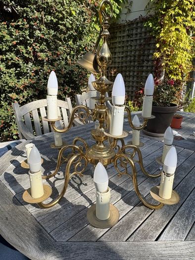 Brass 10 arm Chandelier/Ceiling light