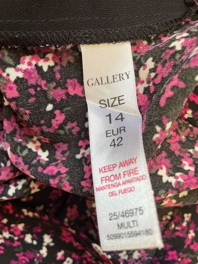 Gallery black floral dress size 14 New without tags