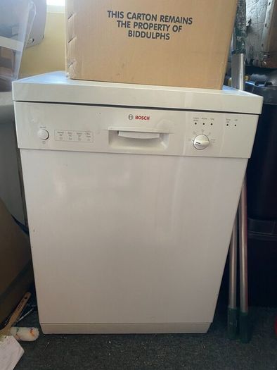 Bosch Freestanding Dishwasher  Working