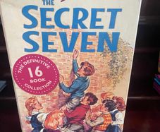Secret Seven: The Secret Seven Complete Collection (1-16) by Enid Blyton