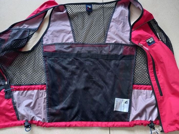 Spray Way Cargo Vest 334 Red Large Water Carrier North Face Mountain Equipment