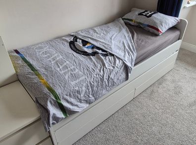 child bed with drawer bed