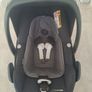 Maxi cosi car seat and ISO fix base Image 6