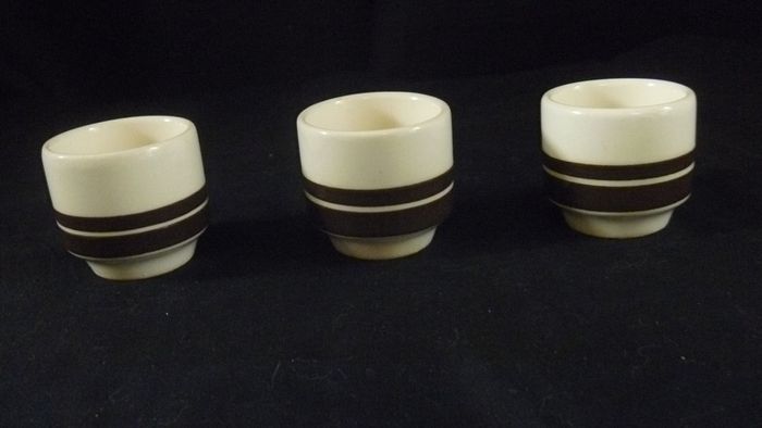 Carrigaline Egg Cups