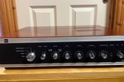 Vintage Dual Quadro amplifier with Yamaha speakers