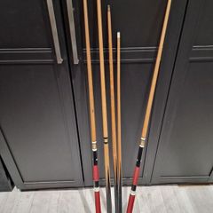 5 Vintage Pot Black Pool / Snooker Cues Screw-Apart Cues