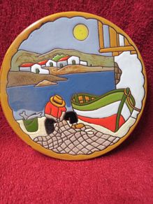 Glazed Embossed  Wall Plate