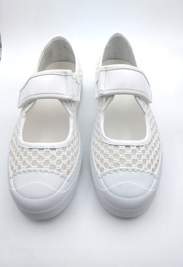 Stockton 623D open weave velcro white runner Size 40