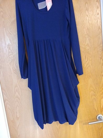 Flam mode (Paris) Dress.  S. F/S - 12-14.   B.N.W.T.