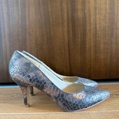 Metallic snake print embossed leather pointed heels size 38 in good condition