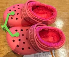 Brand New Kids Pink Fleece Lined Crocs
