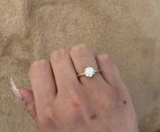 Pandora Gold Ring with Clear Stone comes w gift box