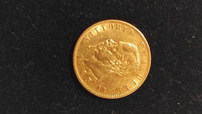Gold Coin Italian 20 Lire Emanuele II