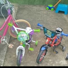 Free 3 bikes and 1 scooter for free needs little maintenance as stored in shed. Everything needs to be collected together
