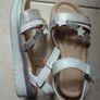 girls sandals Image 3