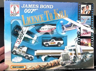 James Bond gift set