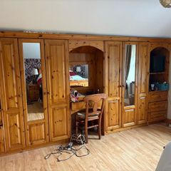 Complete bedroom wardrobe