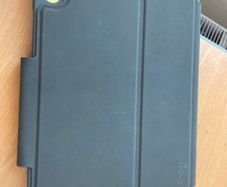 IPad A16 11inch 128gb Yellow and keyboard case