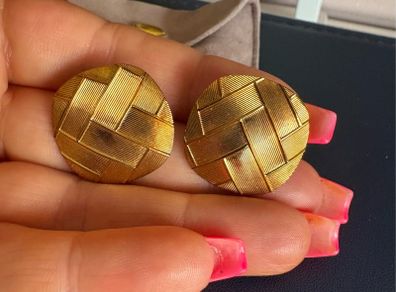 One Dame Lane earrings