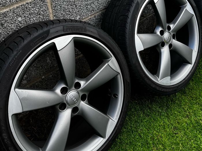20" Genuine Audi TTRS Alloys