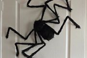 1 Large Halloween spiders