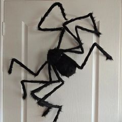 1 Large Halloween spiders