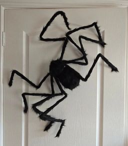 1 Large Halloween spiders