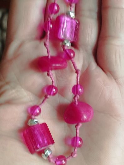 Vintage Glass and Stone Necklace.