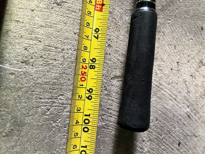 Fishing rod bundle (3 rods, 1 reel)