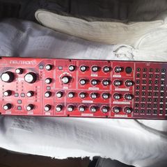 Behringer Neutron with patch cables