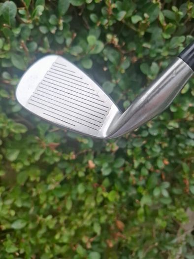 King Cobra Gravity Back Optimum Inertia 8 Iron Graphite Shaft Mens RH