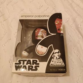 Star Wars: Emperor Palpatine Might Mugs Figure