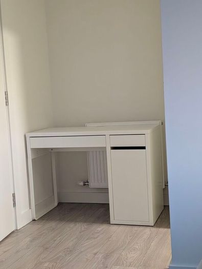 computer desk