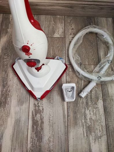 Dirt Devil DD7001 Steam Mop