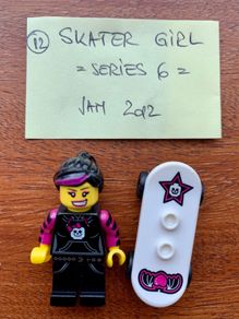 Lego minifigure Skater Girl - Series 6 (2012)