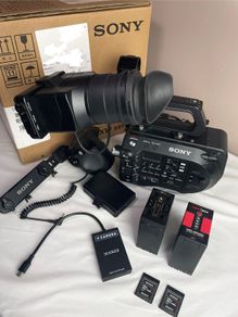 Sony PXW-FS7 Mark II (under 200hrs)