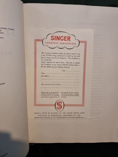 Singer Sewing Book  . Mary Brooks Picken. 1957.