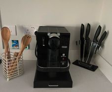 DeLonghi Nespresso Lattissima