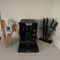 DeLonghi Nespresso Lattissima
