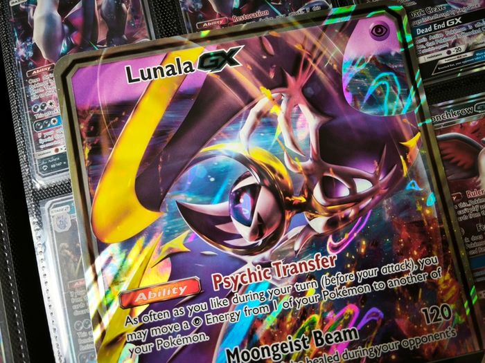 Lunala GX ! Jumbo Oversized Promo ! from Sun & Moon Era ! 2016 ! Pokemon Card !